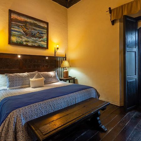 Hotel Mansion Iturbe Pátzcuaro Esterno foto