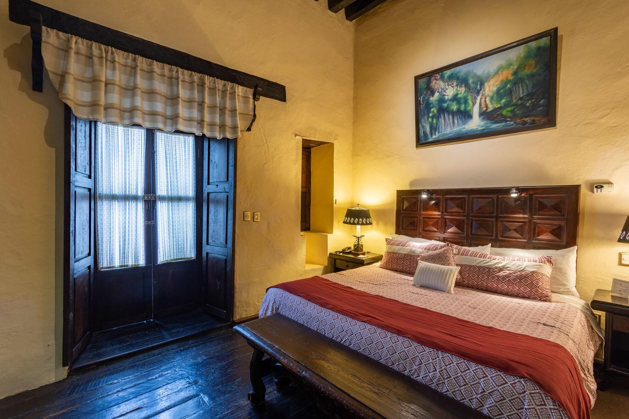 Hotel Mansion Iturbe Pátzcuaro Esterno foto