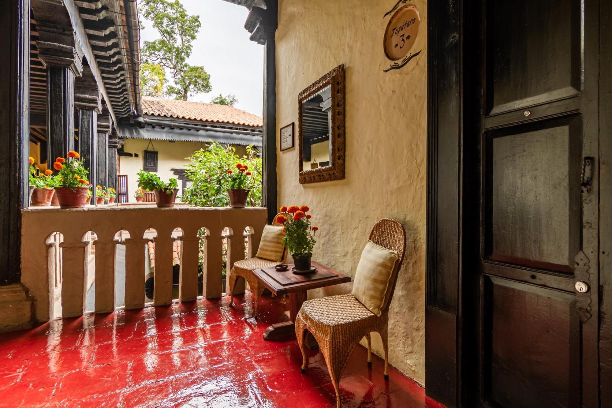 Hotel Mansion Iturbe Pátzcuaro Esterno foto