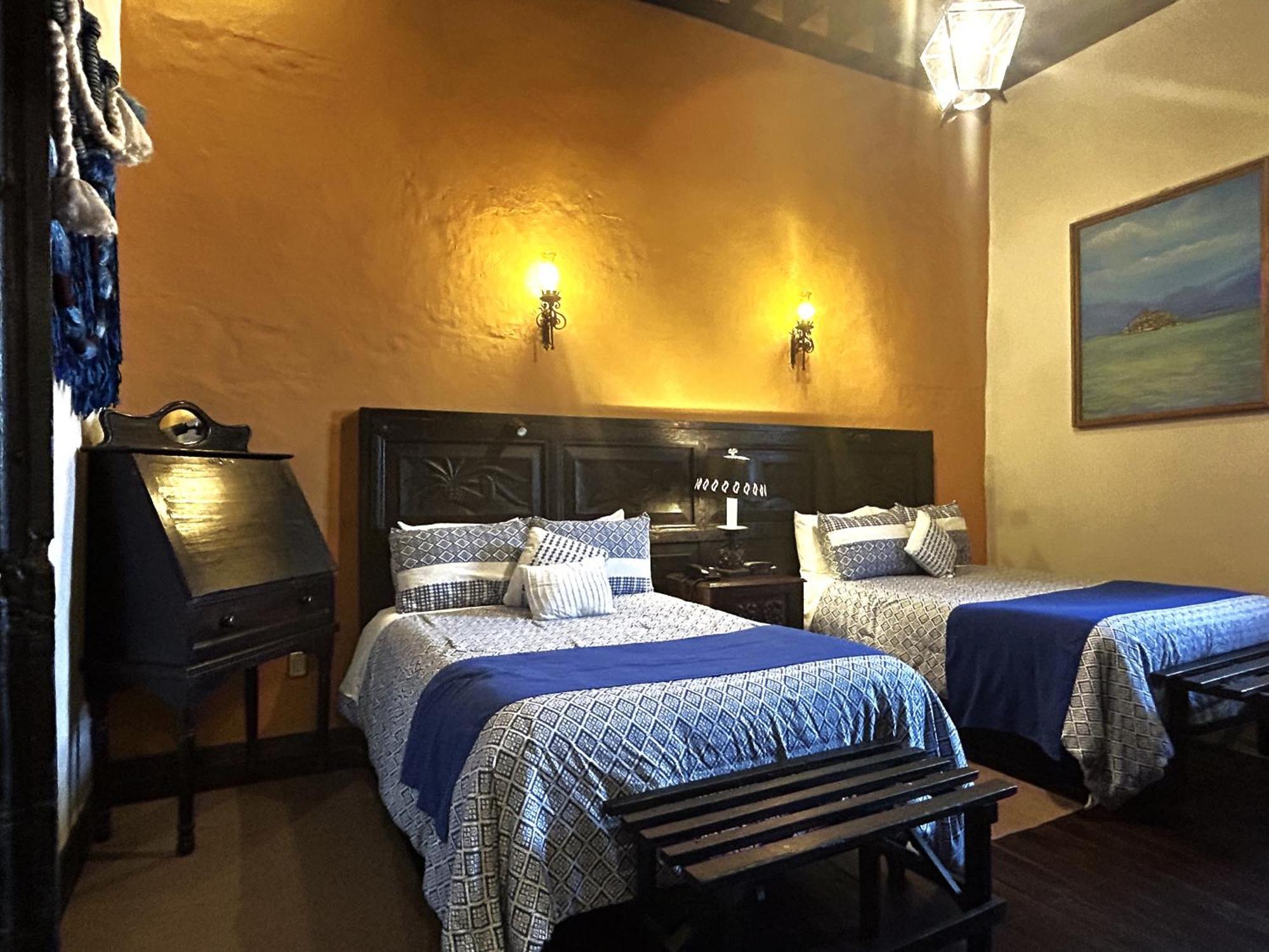 Hotel Mansion Iturbe Pátzcuaro Esterno foto