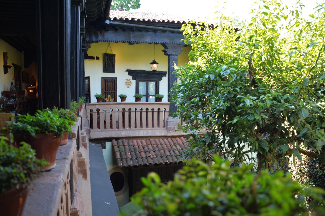 Hotel Mansion Iturbe Pátzcuaro Esterno foto